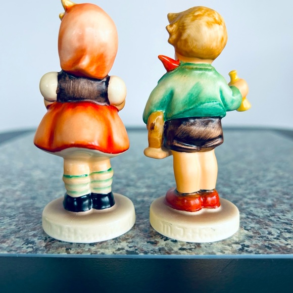 2 Goebel Figurines-Vintage - Picture 4 of 5